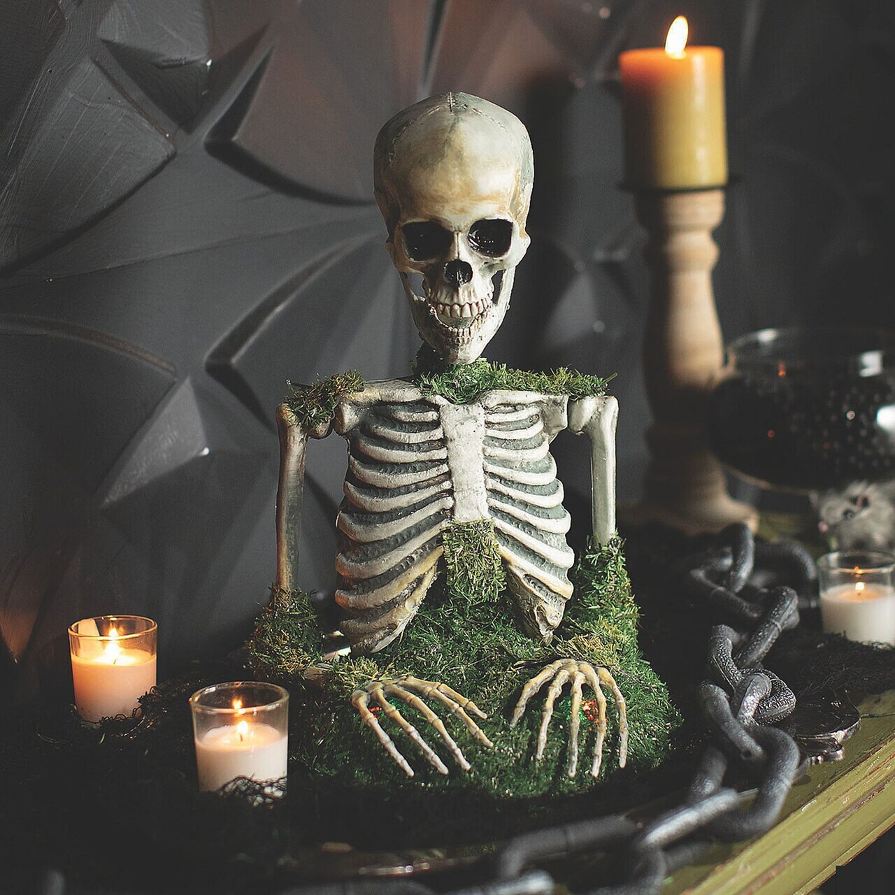 Animated Mossy Skeleton Tabletop Halloween Decoration Spooky Party Centerpiece Prop